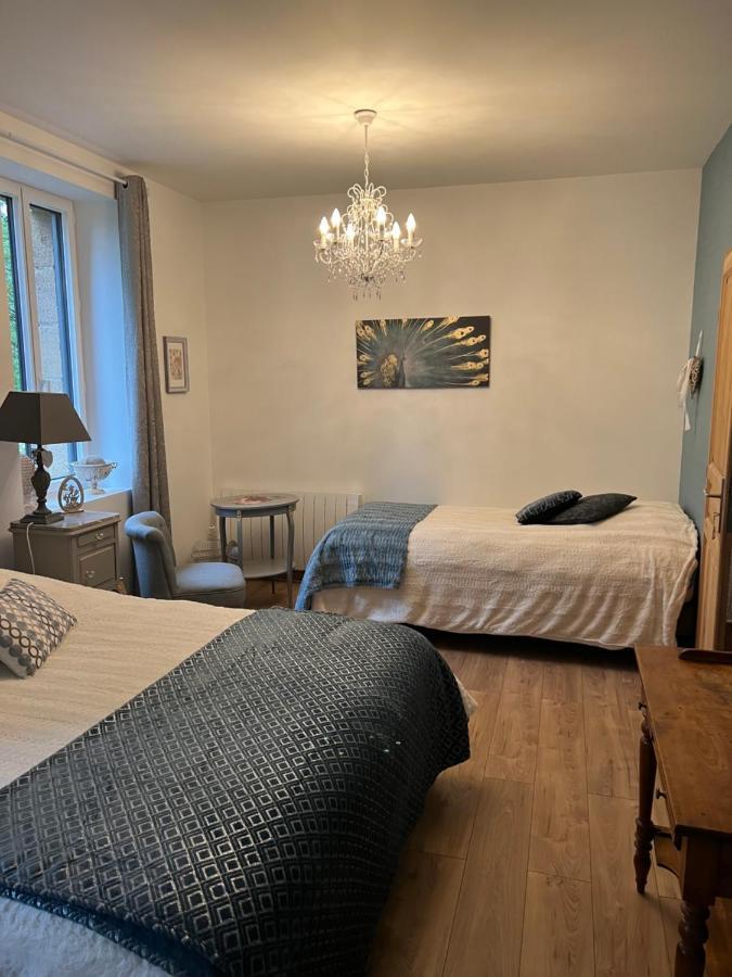 Chateau Segot Neuilly-le-Real Luaran gambar